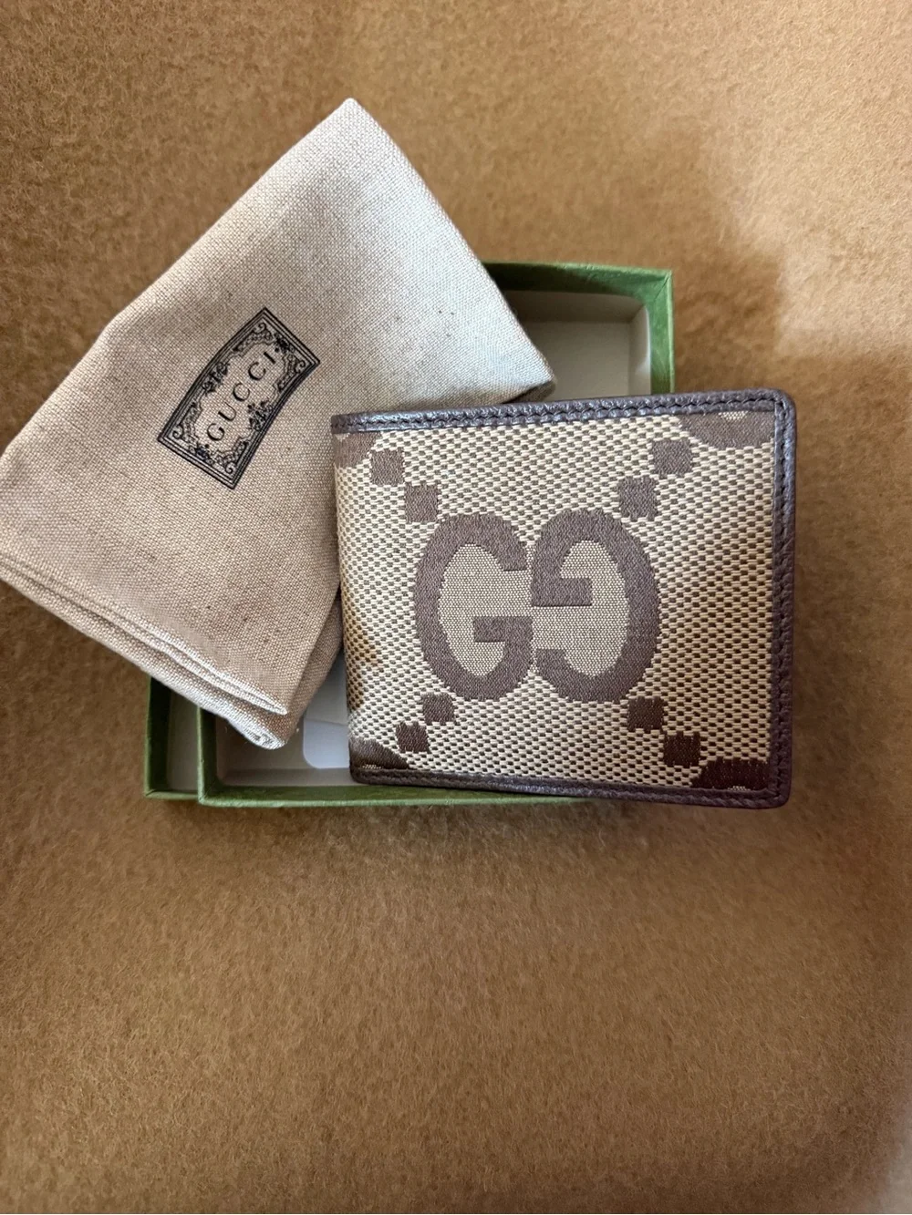 Gucci Brown & Beige GG Logo Canvas Bi-Fold Wallet - Full Inclusion (box & dusty)